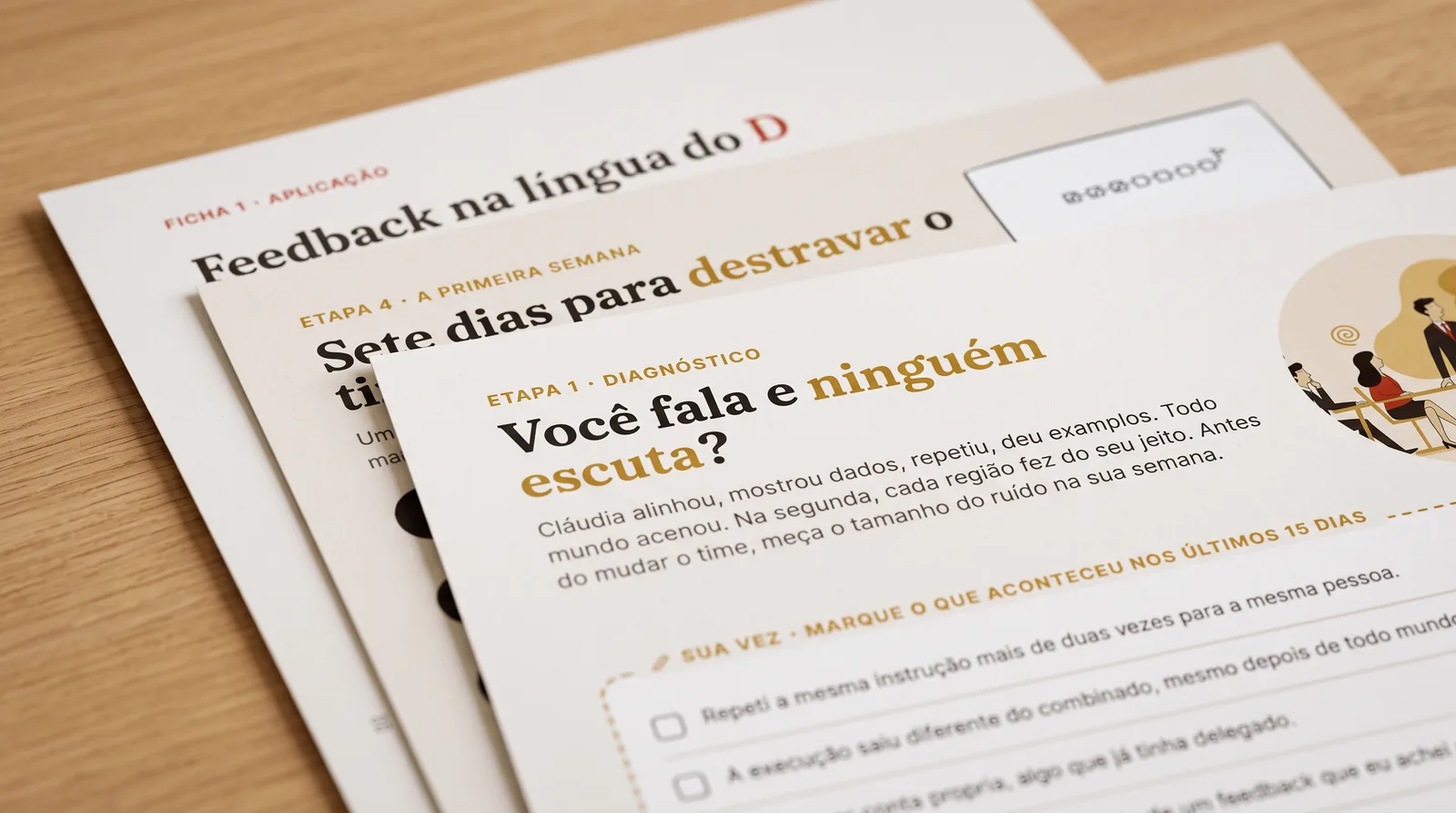 Fichas do Manual de Aplicação impressas e sobrepostas: diagnóstico, ficha de aplicação e plano